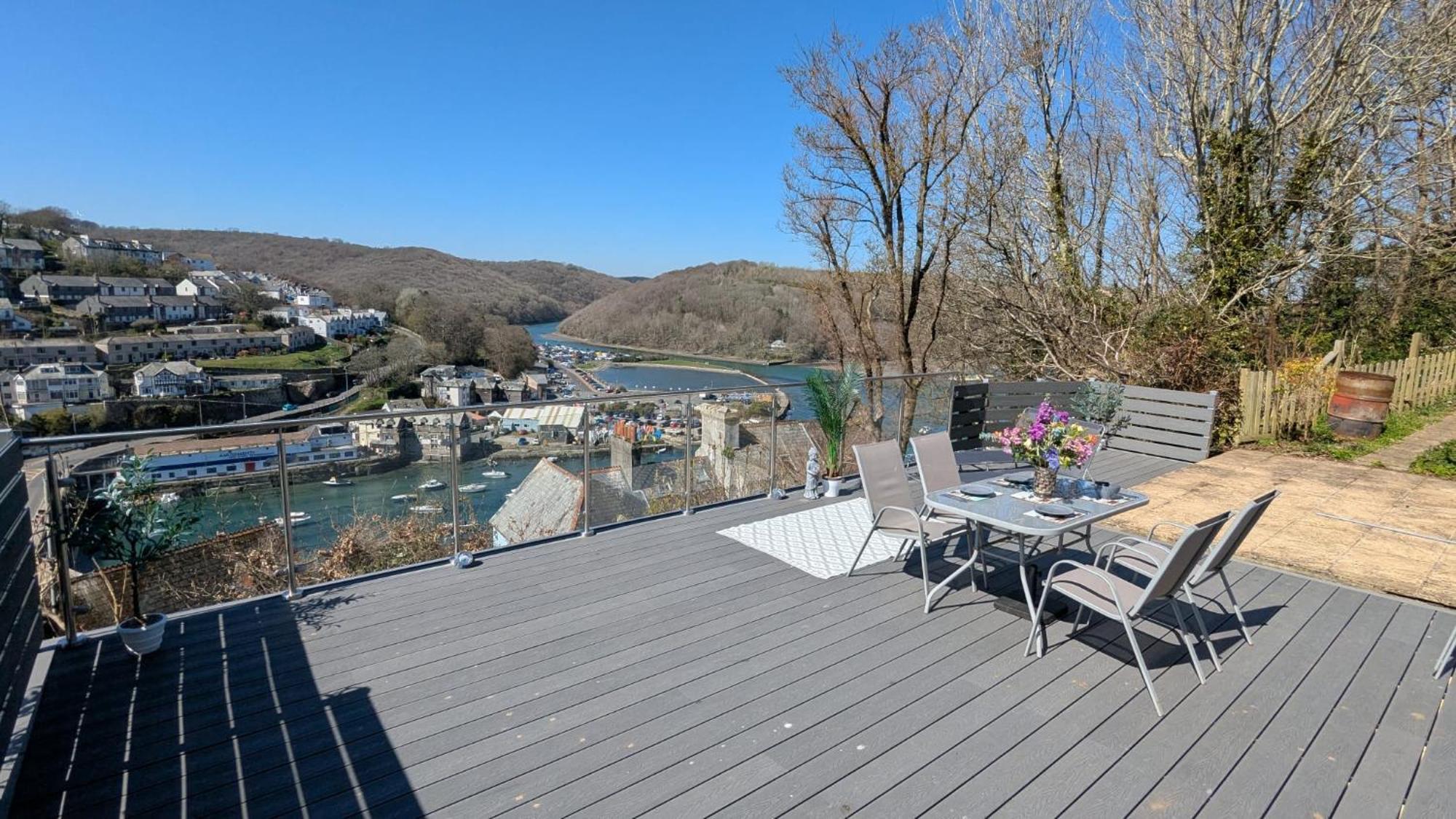 The Hillocks, Looe - Two Bedroom House With Fabulous Views Of Looe Town And Harbour Exterior photo